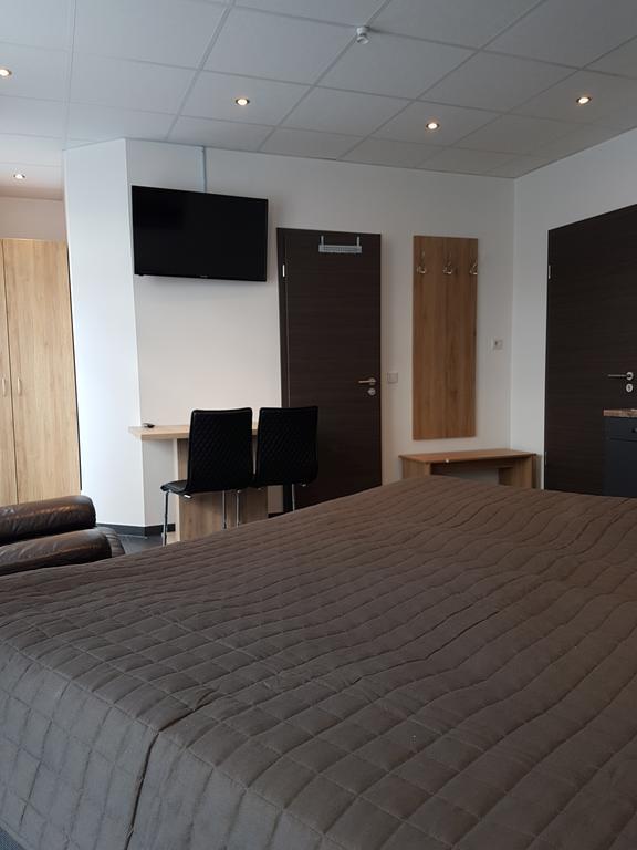 Zimmervermietung Aras * Paderborn